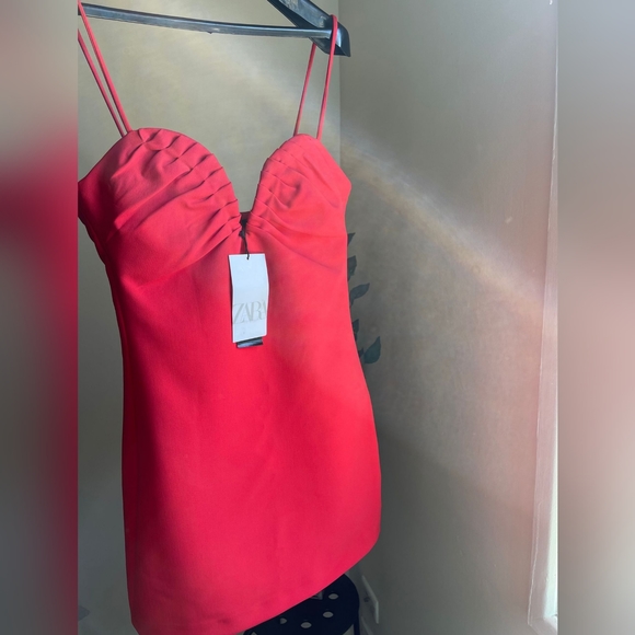 ZARA dress in RED brand new - Picture 4 of 10